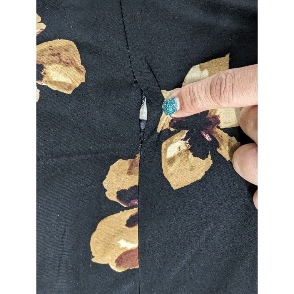 Black with Gold Floral Print Culotte Jumpsuit - Tommy Hilfiger Size 8 - Picture 5 of 8